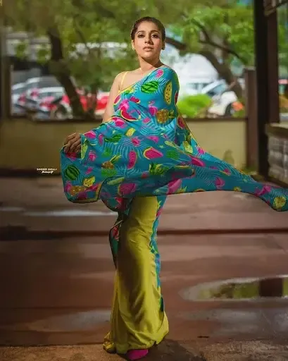 INDIAN MODEL RASHMI GAUTAM IN TRADITIONAL BLUE SAREE 9